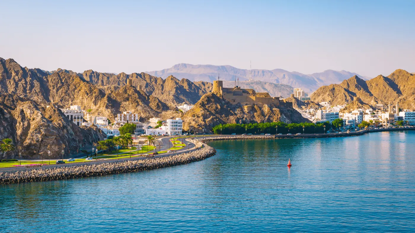 Pourquoi Oman est-il considéré comme une alternative à Dubaï pour les expatriés du Golfe ?