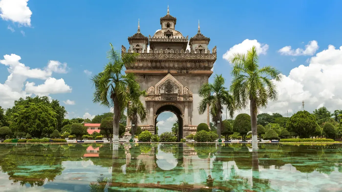 S'installer au Laos en 2024 : Opportunités, Défis et Conseils pour Expatriés