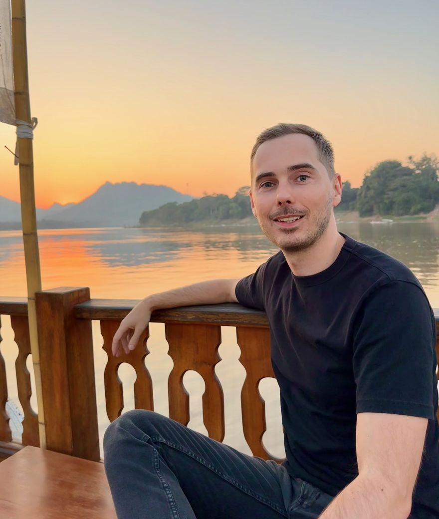 Julien, fondateur, en voyage